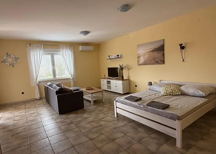Babic Apartamento Nin